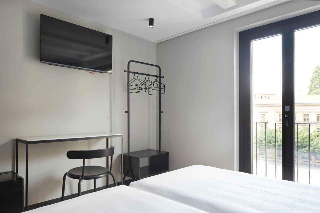 Hostal Espoz Y Mina 팜플로나 외부 사진