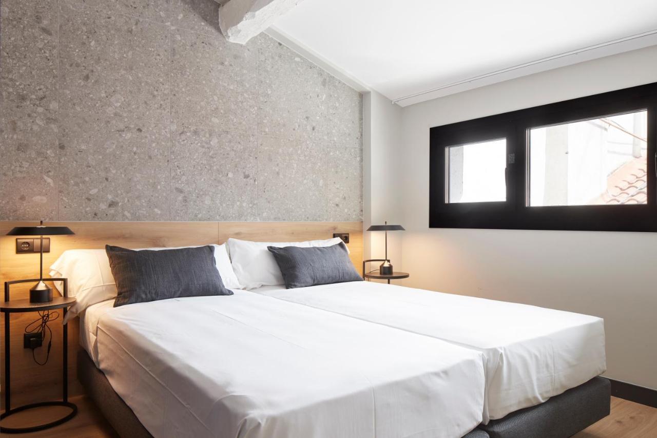 Hostal Espoz Y Mina 팜플로나 외부 사진