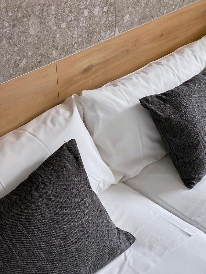Hostal Espoz Y Mina 팜플로나 외부 사진
